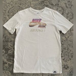 Mens Nike Air Force 1 medium shirt